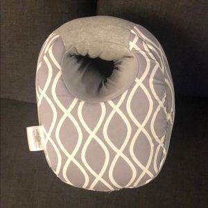 Itzy Ritzy milk boss infant feeding support